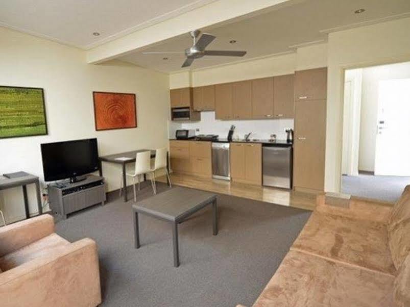 Portman House Motel Scone Bagian luar foto