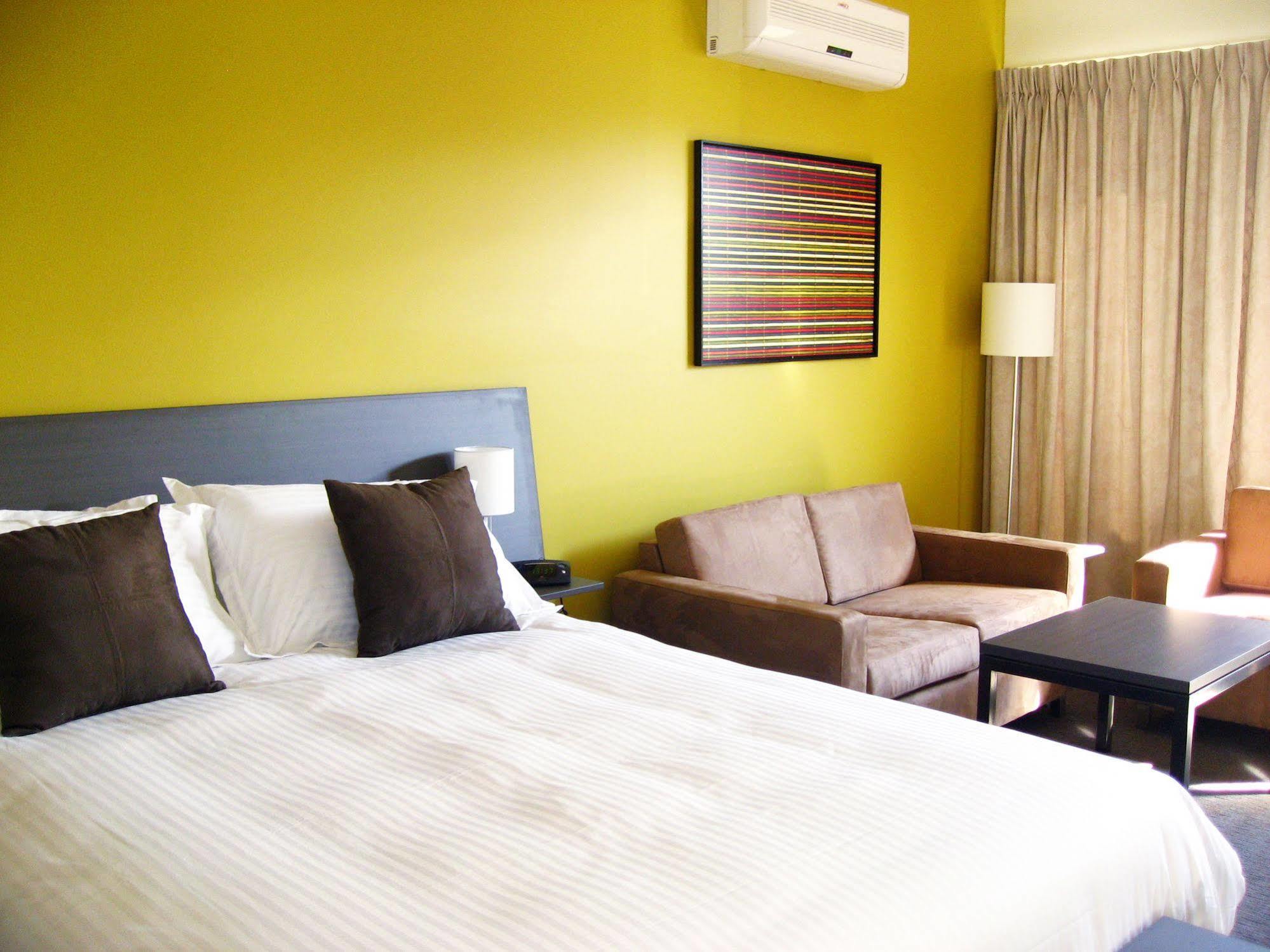 Portman House Motel Scone Bagian luar foto